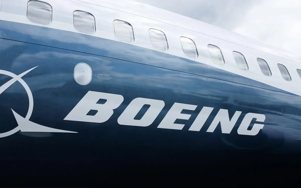 Как вложиться в Boeing и не ошибиться с брокером